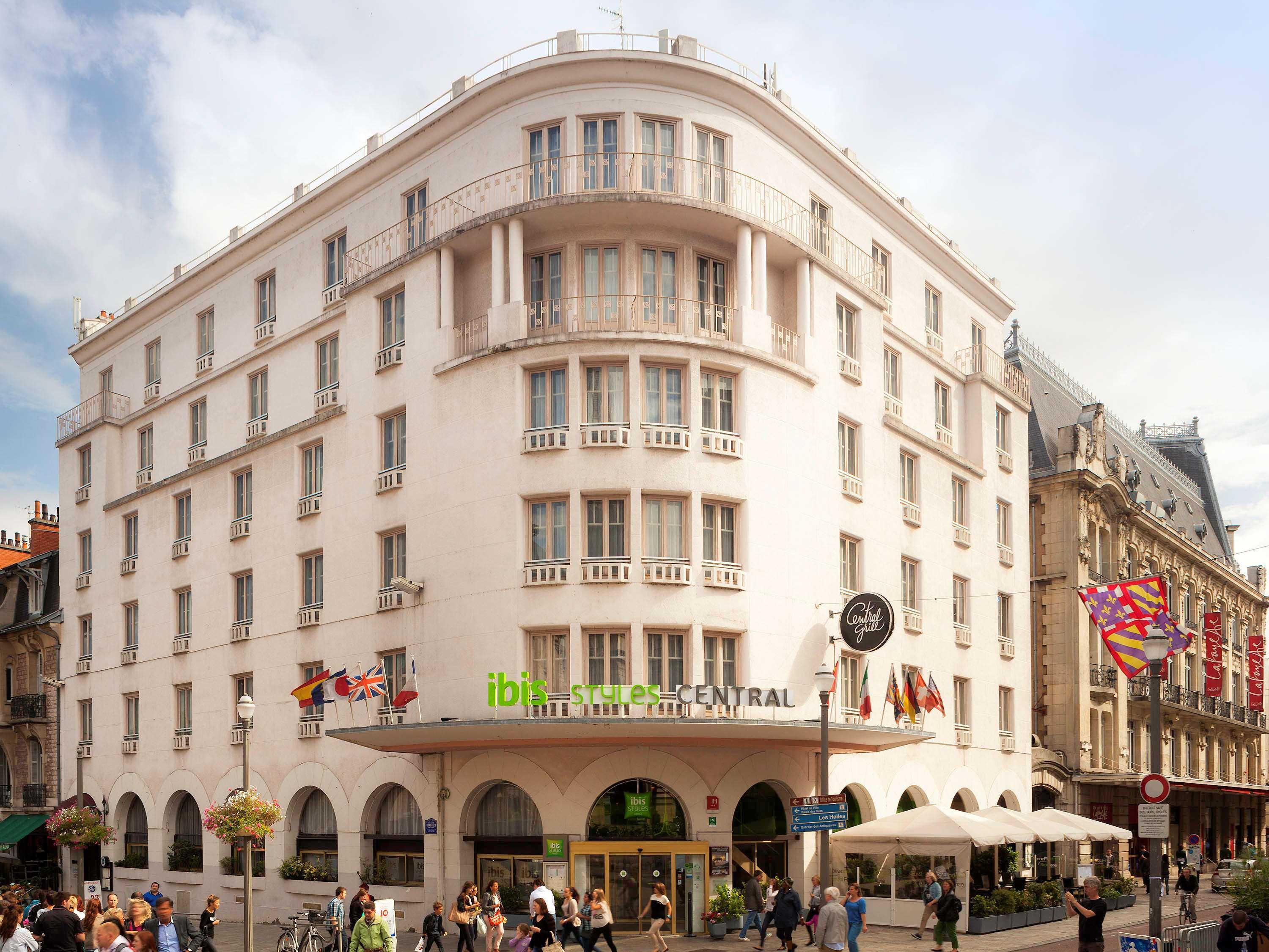 Ibis Styles Dijon Central Hotel Exterior photo